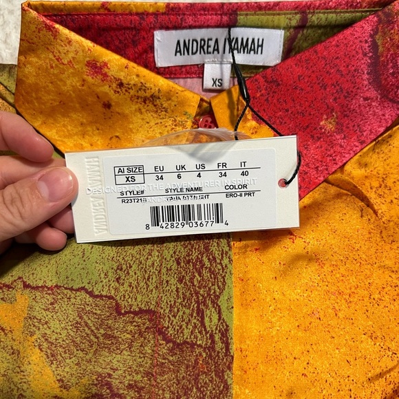 NWT Andrea lyamah Vana Shirt (Eros print) • $230 MSRP Colorful Blouse size 4 - Picture 6 of 6